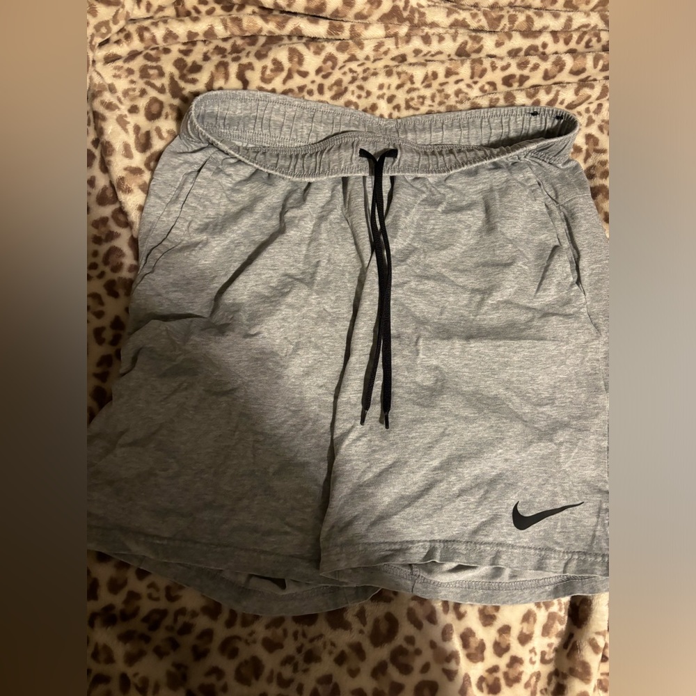 Nike lounge shorts